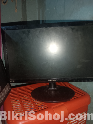 কম্পিউটার